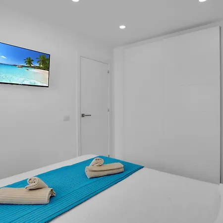 The Cliffs Penthouse, Huge Terrace, Bbq, Air Con Puerto de Santiago (Tenerife)