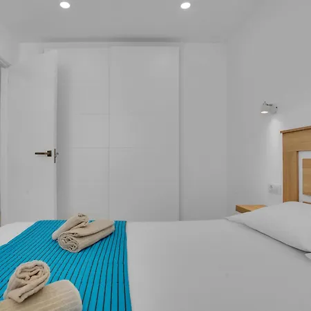 The Cliffs Penthouse, Huge Terrace, Bbq, Air Con Puerto de Santiago (Tenerife)