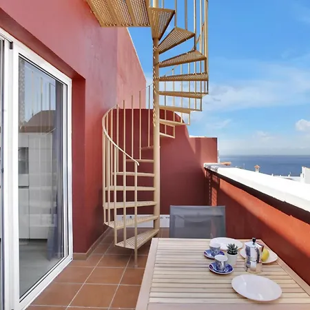 The Cliffs Penthouse, Huge Terrace, Bbq, Air Con Apartment