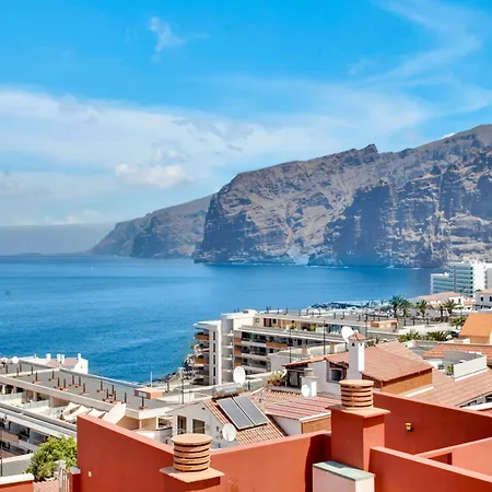 The Cliffs Penthouse, Huge Terrace, Bbq, Air Con Apartment